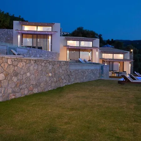 Pantheon Áyios Nikítas